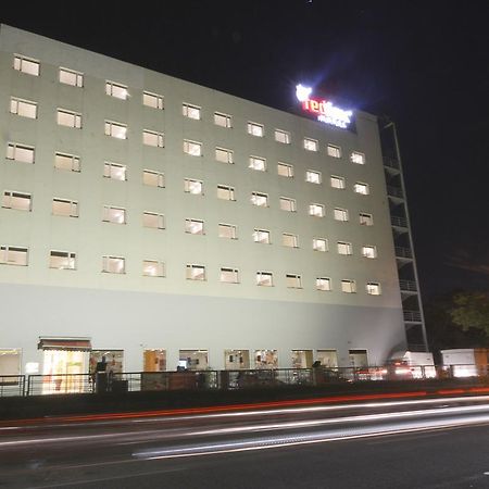 Red Fox Hotel, Chandīgarh 外观 照片