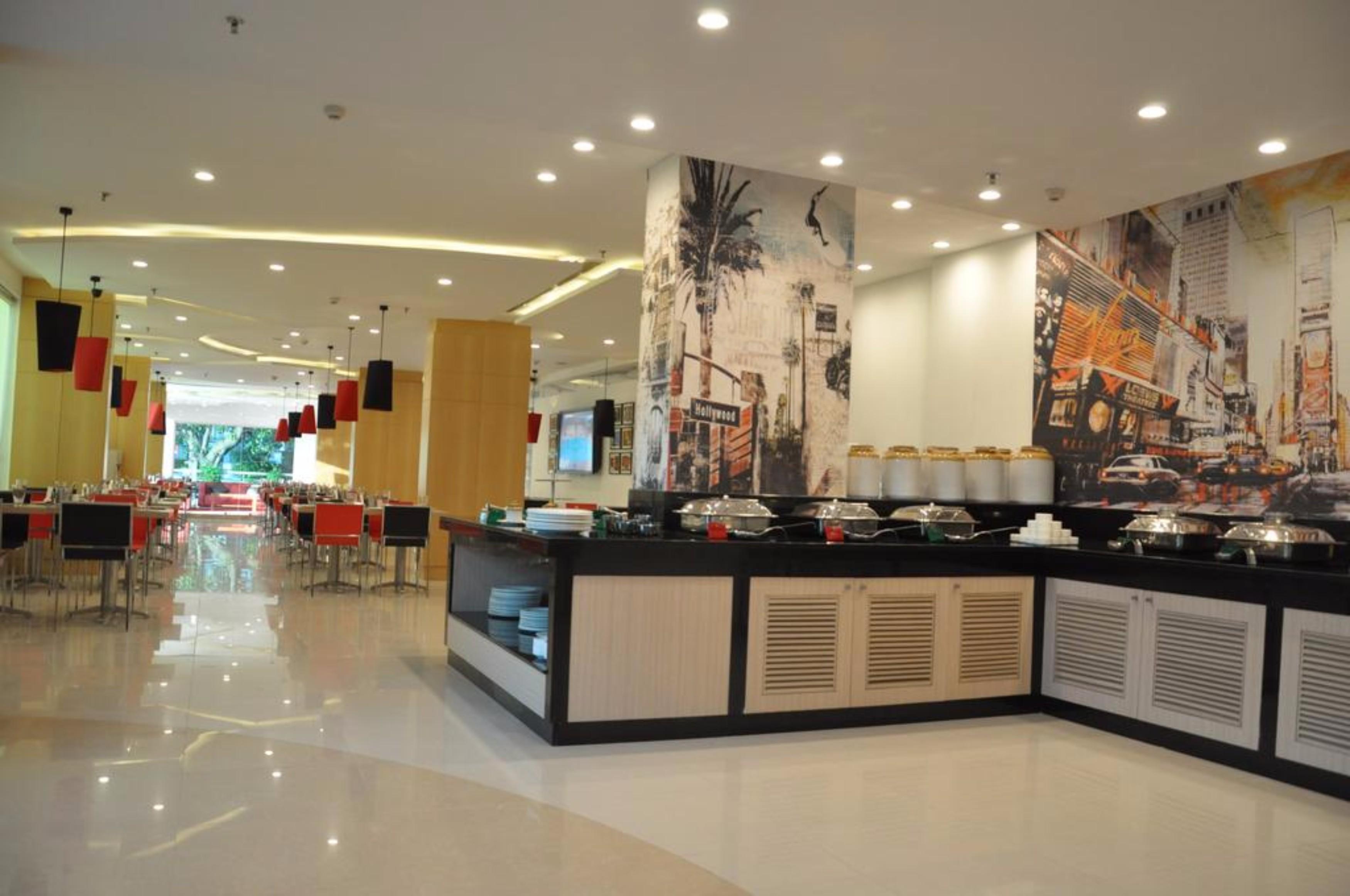 Red Fox Hotel, Chandīgarh 外观 照片