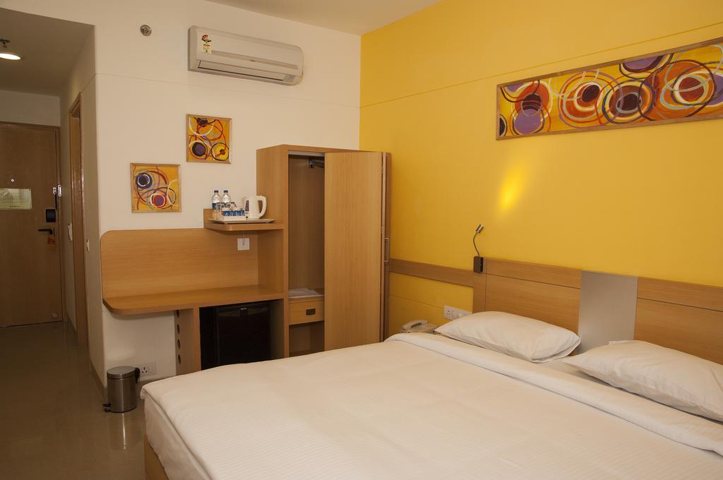 Red Fox Hotel, Chandīgarh 外观 照片