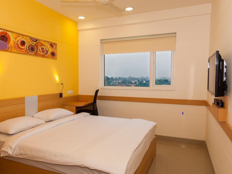 Red Fox Hotel, Chandīgarh 外观 照片