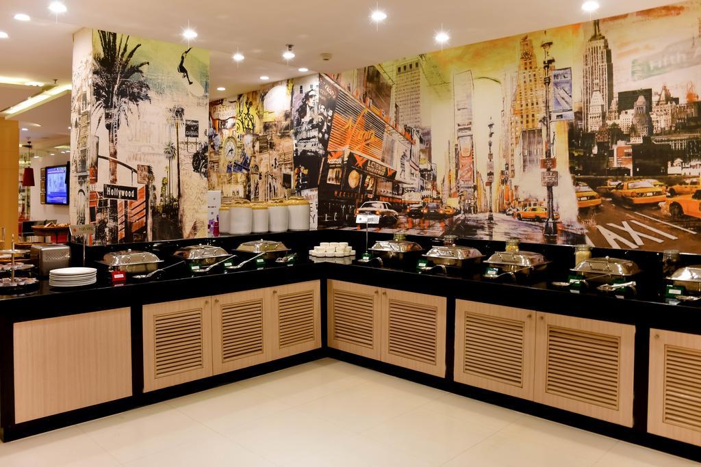 Red Fox Hotel, Chandīgarh 外观 照片
