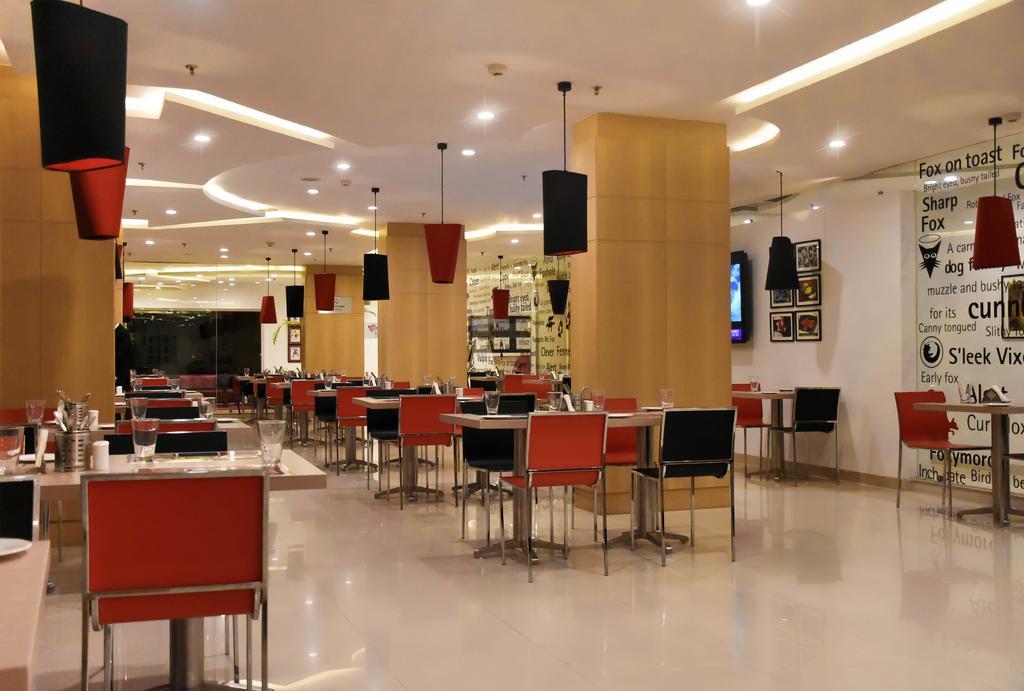 Red Fox Hotel, Chandīgarh 外观 照片