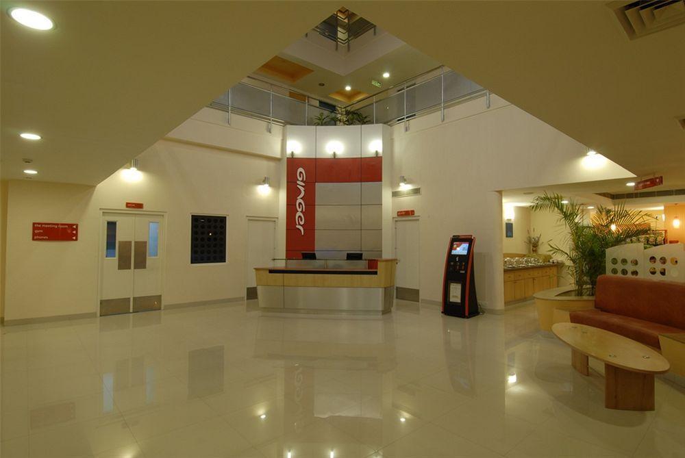 Red Fox Hotel, Chandīgarh 外观 照片