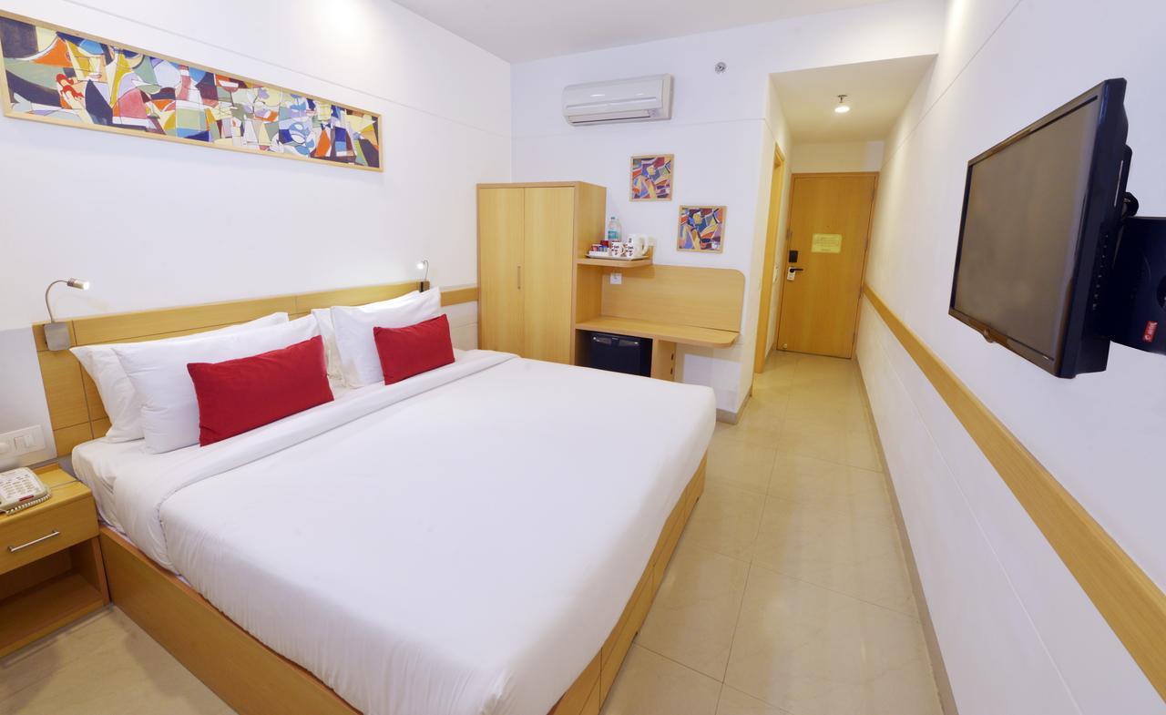 Red Fox Hotel, Chandīgarh 外观 照片